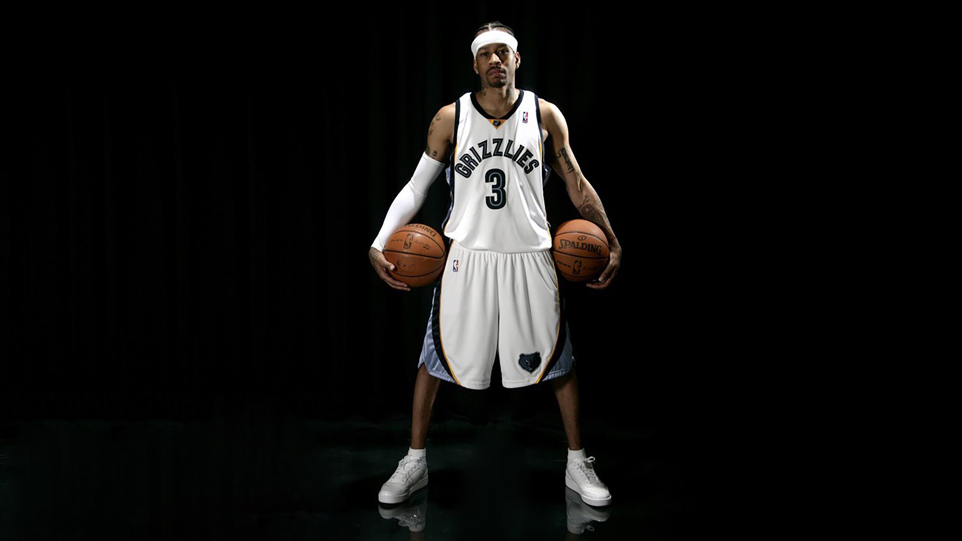 逆境翻盘:球队在落后时实现奇迹逆转,逆境球生